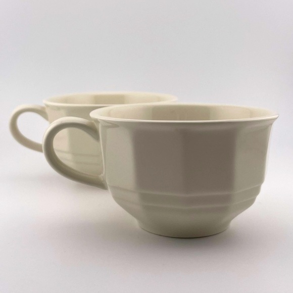 Vintage, "Heritage White" Coffee Cups by Pfaltzgraff, Set of 2 - Picture 2 of 7